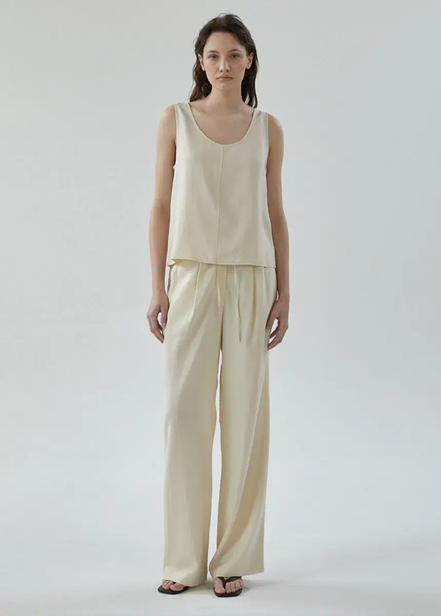 블루브릭 viscose string pants